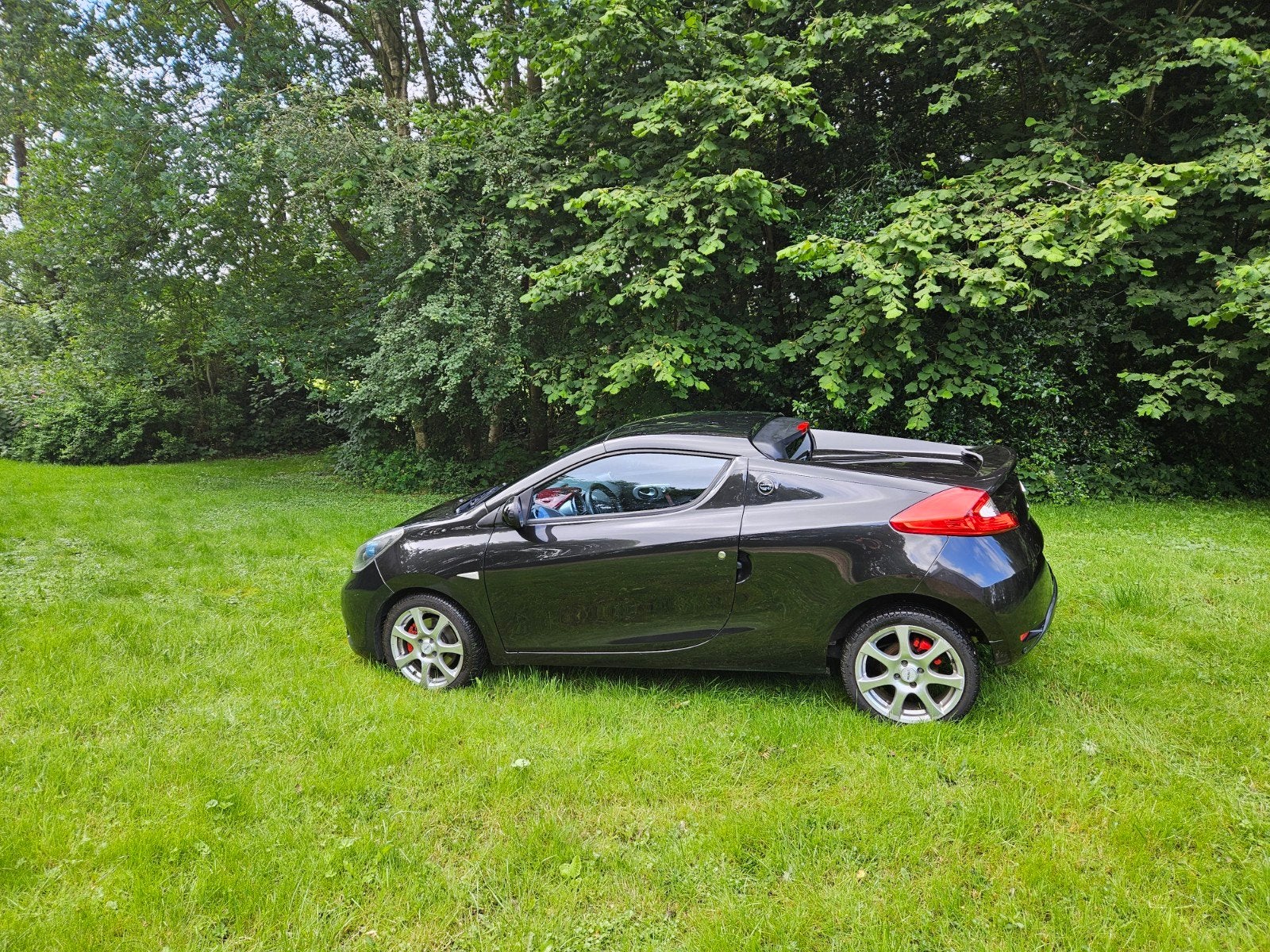 Renault Wind 1.6 16V 133pk 2011 Zwart, Auto's, Voorwielaandrijving, 4 cilinders, Cabriolet, 133 pk
