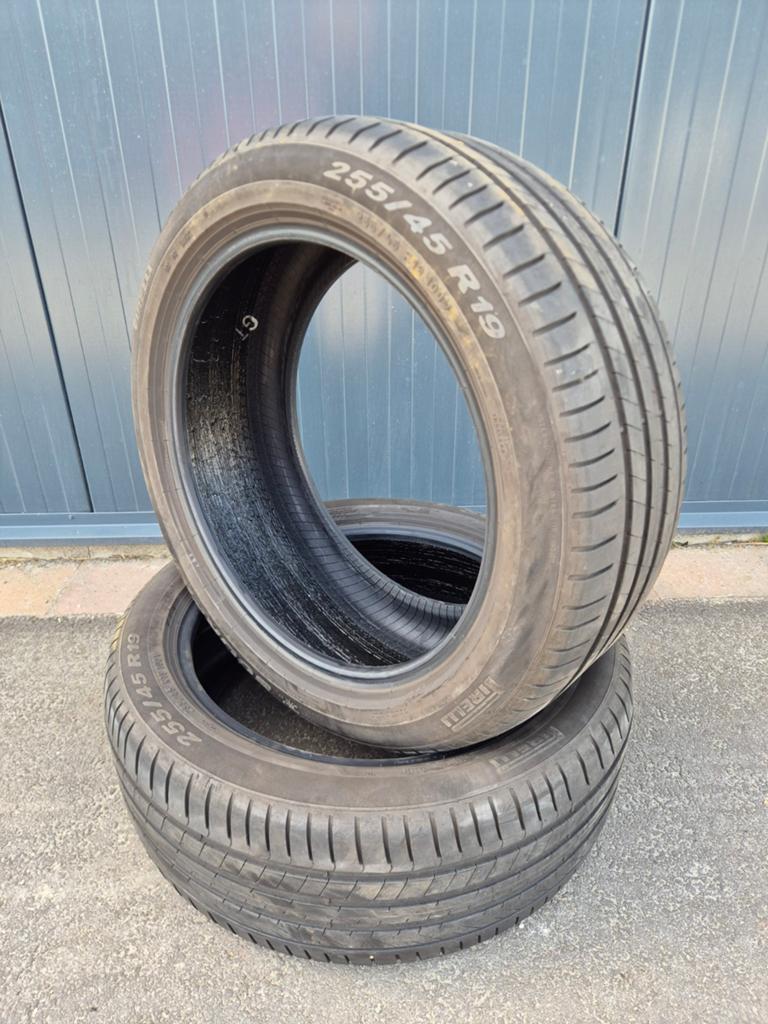 2x Pirelli Scorpion 255-45-19, Auto-onderdelen, Banden en Velgen, 255 mm, Band(en), Zomerbanden, Ophalen