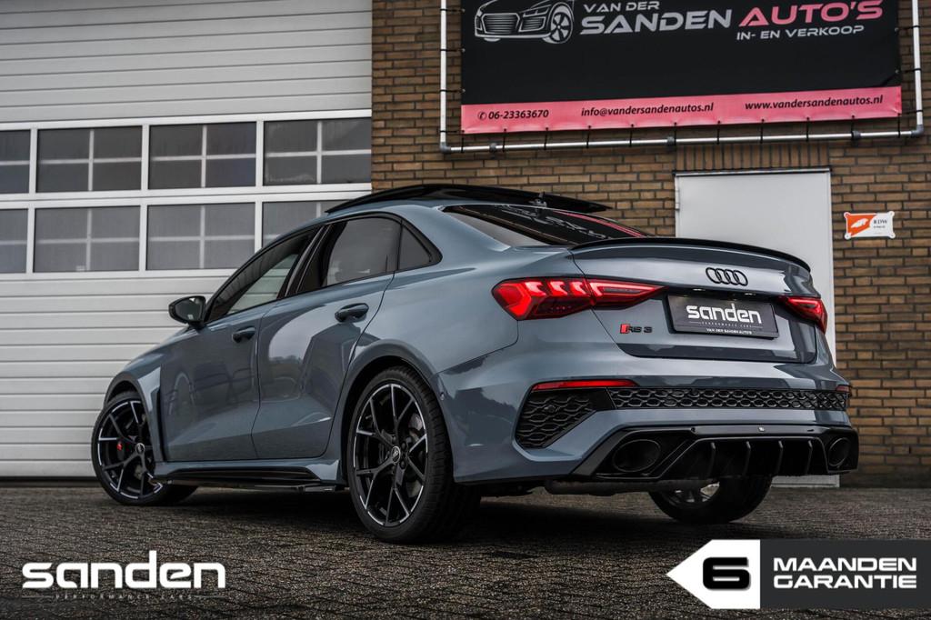 Audi RS3 2.5TFSI quattro|400pk|Pano|B&O|Alcantara|Maxton|LED, Auto's, Audi, Automaat, RS3, 11 km/l, Bedrijf