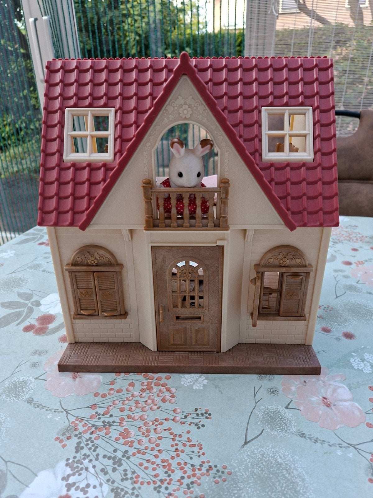 Sylvanian Families Poppenhuis met Konijn en Meubels, Ophalen, Zo goed als nieuw, Poppenhuis