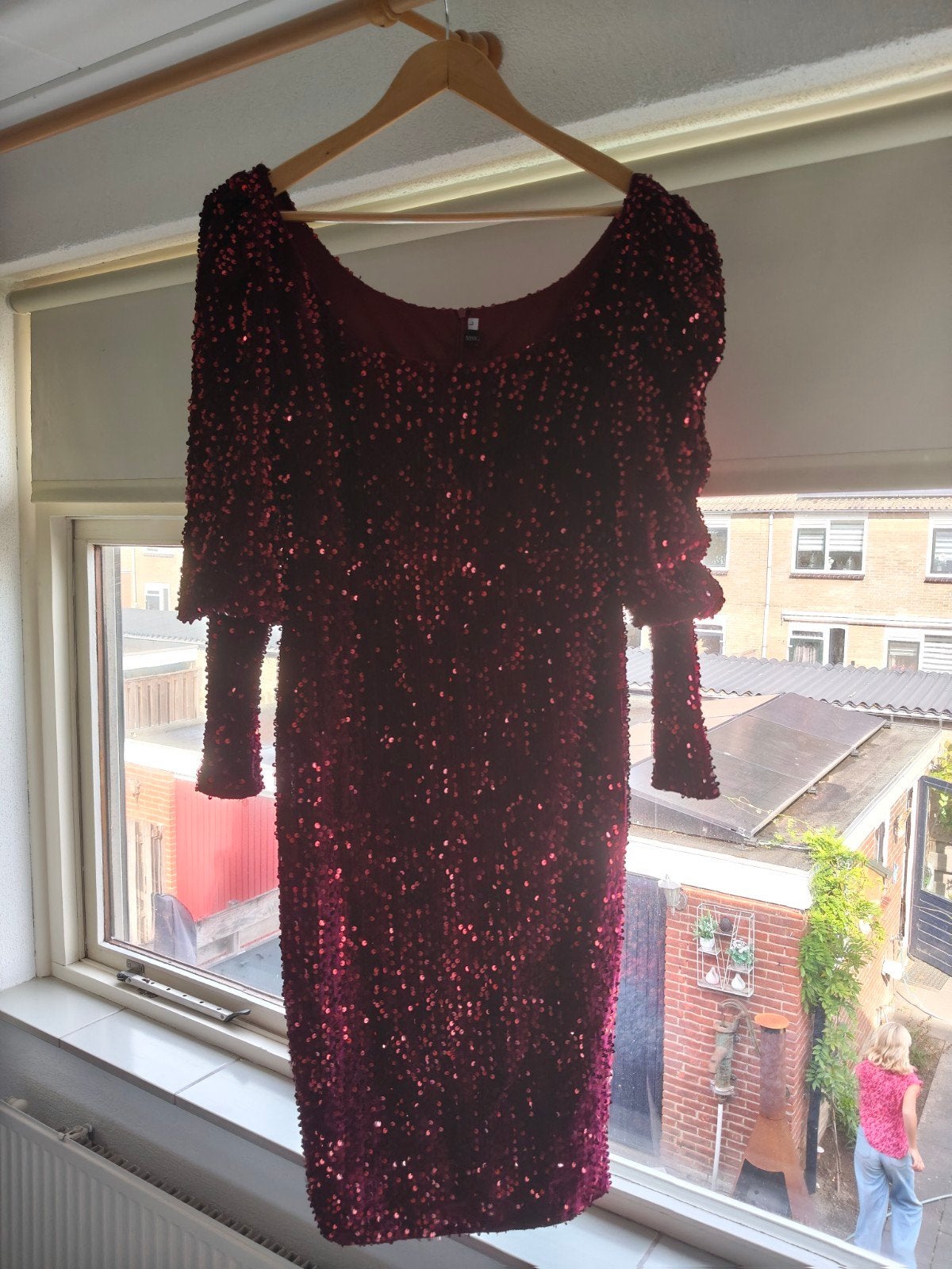 Bordeauxrode pailletten jurk - Maat L, Kleding | Dames, Maat 42/44 (L), Ophalen of Verzenden, Zo goed als nieuw, Rood