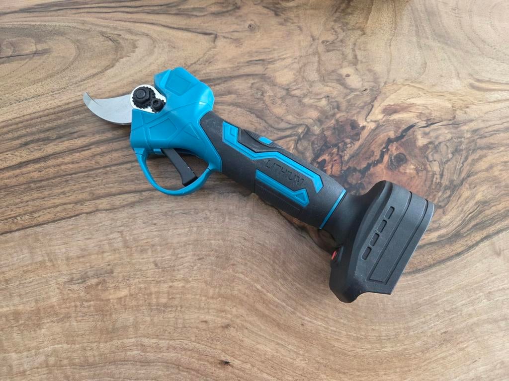 Nieuwe Snoeischaar Geschikt voor Makita Accu 18V (excl.), Tuin en Terras, Snoeischaren, Ophalen of Verzenden, Nieuw, 20 t/m 29 mm