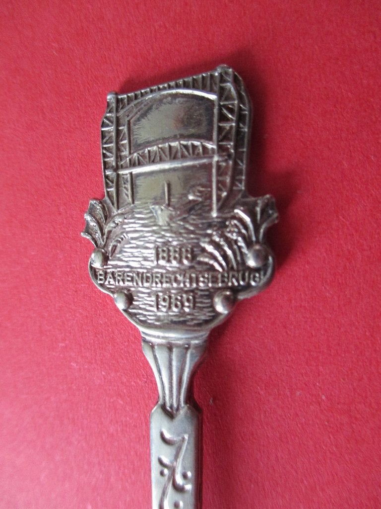 Lepeltje Barendrechtsebrug 1888-1969, Verzenden, Gebruikt