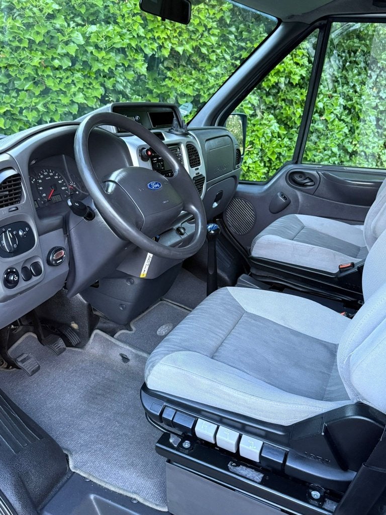 Foto 12 van Ford Transit Euroline Nugget Westfalia Camper NIEUWE APK!