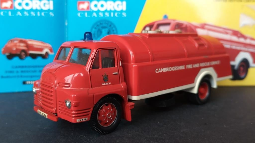 Bedford S Emergency Tender set 1:50 Corgi Toys Pol, Hobby en Vrije tijd, Modelauto's | 1:50, Zo goed als nieuw, Bus of Vrachtwagen