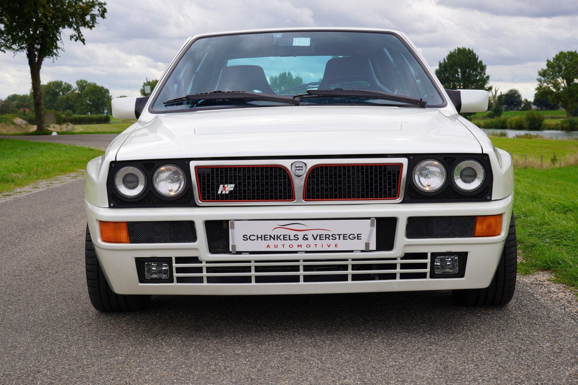 Lancia Delta 2.0-16V HF Integrale Evoluzione II Bianco Perla, foto 9