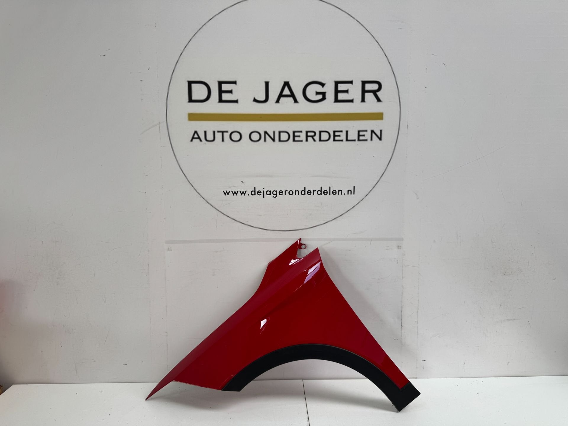 SEAT ARONA VOORSCHERM ZIJSCHERM SPATBORD LINKS VOOR MOOI, Gebruikt, Autovia A-2, Km 585 585
08760  Martorell, ES, Voor, Ophalen of Verzenden