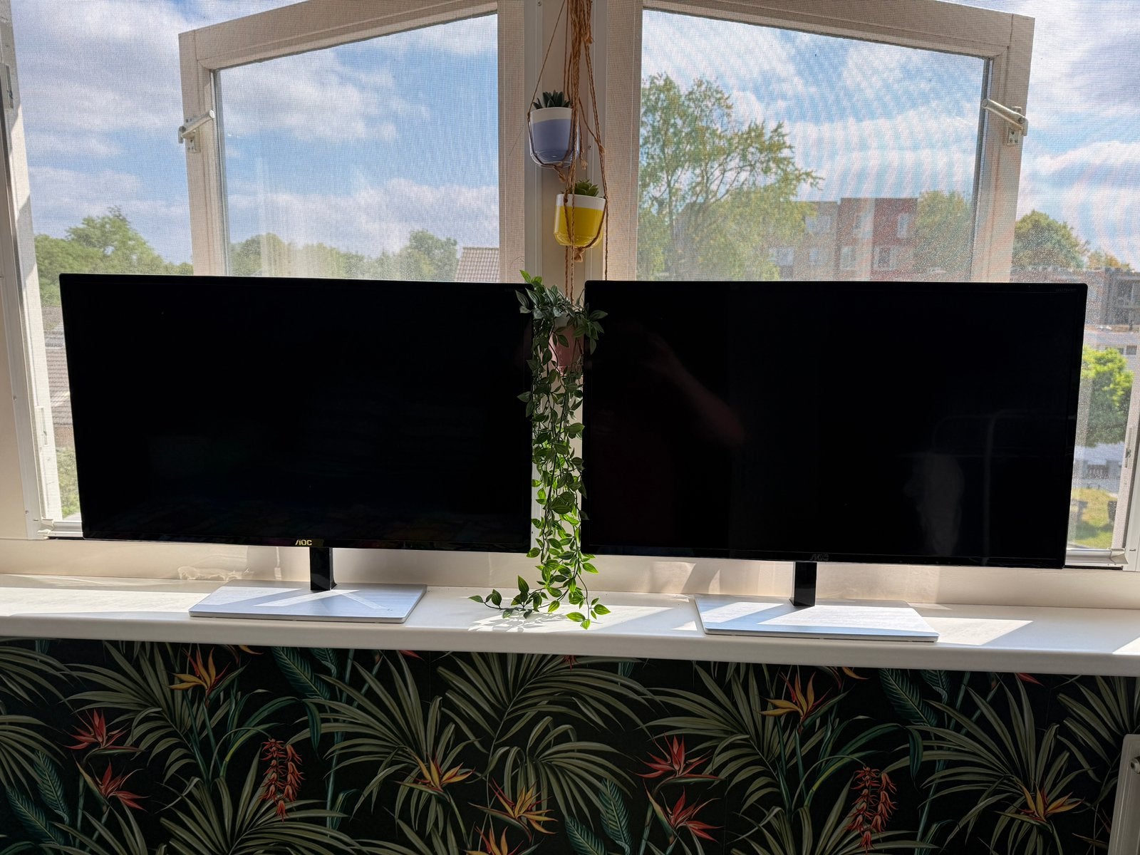2x AOC Q3279VWF 32 inch QHD 75 Hz monitor, Computers en Software, Monitoren, 3 tot 5 ms, Kantelbaar, VA, Zo goed als nieuw