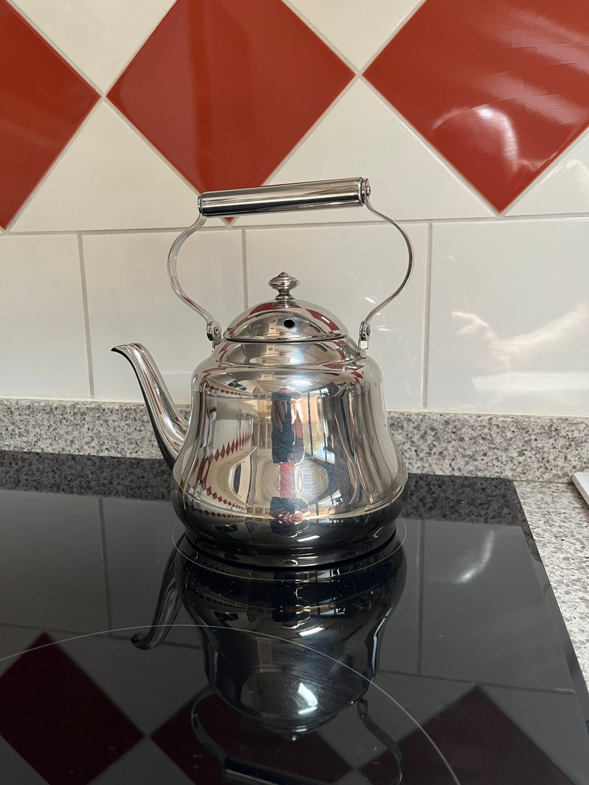Waterketel, kan ook op inductie, Ophalen