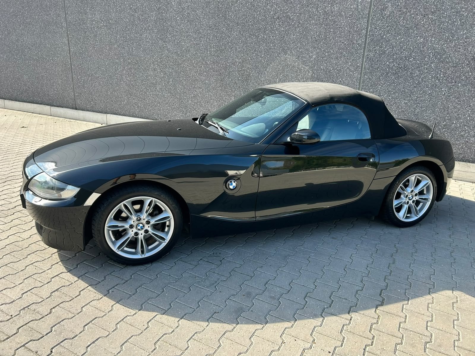Foto 5 van BMW Z4 Roadster 2.0i Introduction | AIRCO | LEDER | STOELVER