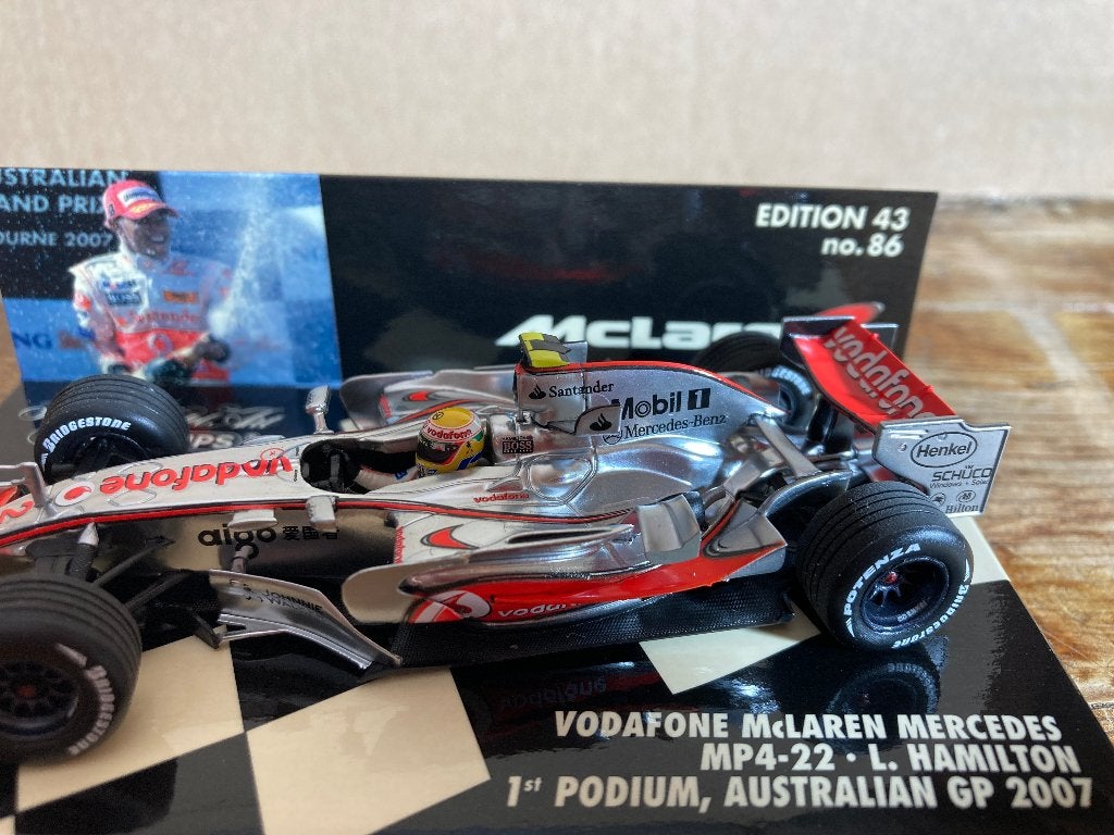 ✅ Lewis Hamilton 1:43 2007 1st Podium Australian GP Mclaren, Ophalen of Verzenden, Zo goed als nieuw, Formule 1