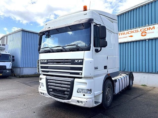 DAF XF 105.460 SPACECAB (EURO 5 / ZF16 MANUAL GEARBOX / MX-B, Euro 5, Achterwielaandrijving, Wit, Bedrijf