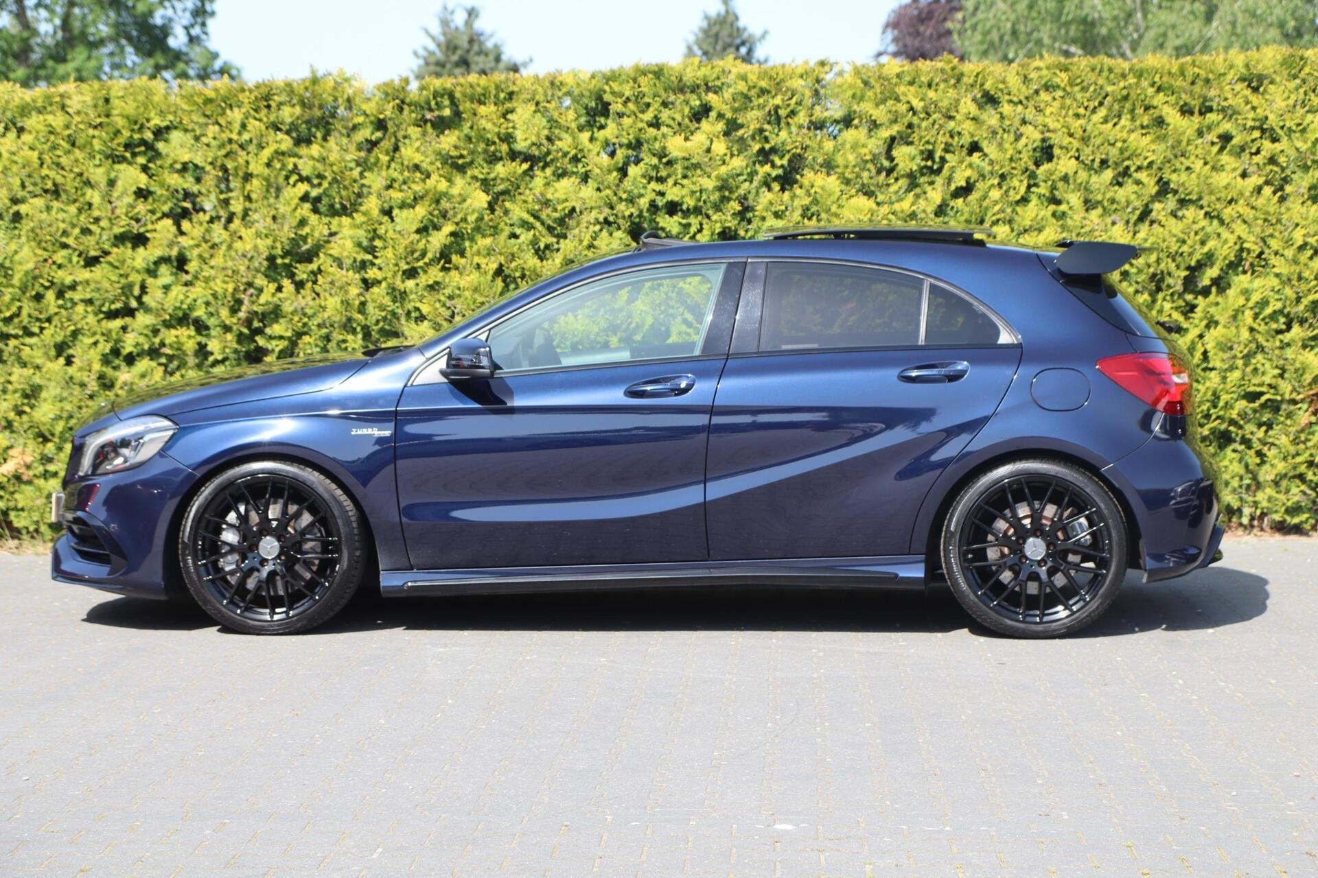 🔥 Mercedes-AMG A45 4MATIC 381 PK | Handcrafted | Schaalst, Auto's, Automaat, Dealer onderhouden, Gebruikt, 4 cilinders
