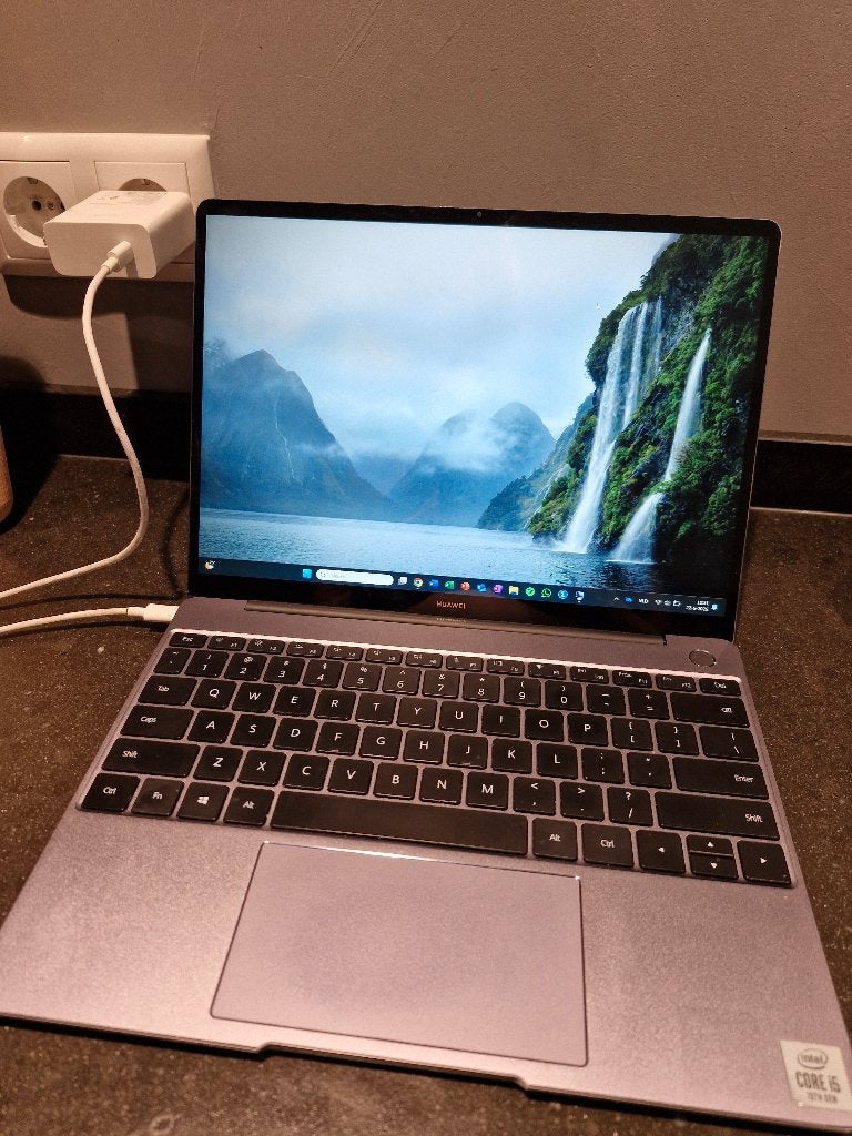Huawei Matebook 13 2020, Computers en Software, Windows Laptops, Gebruikt, Qwerty, 8 GB, 13 inch