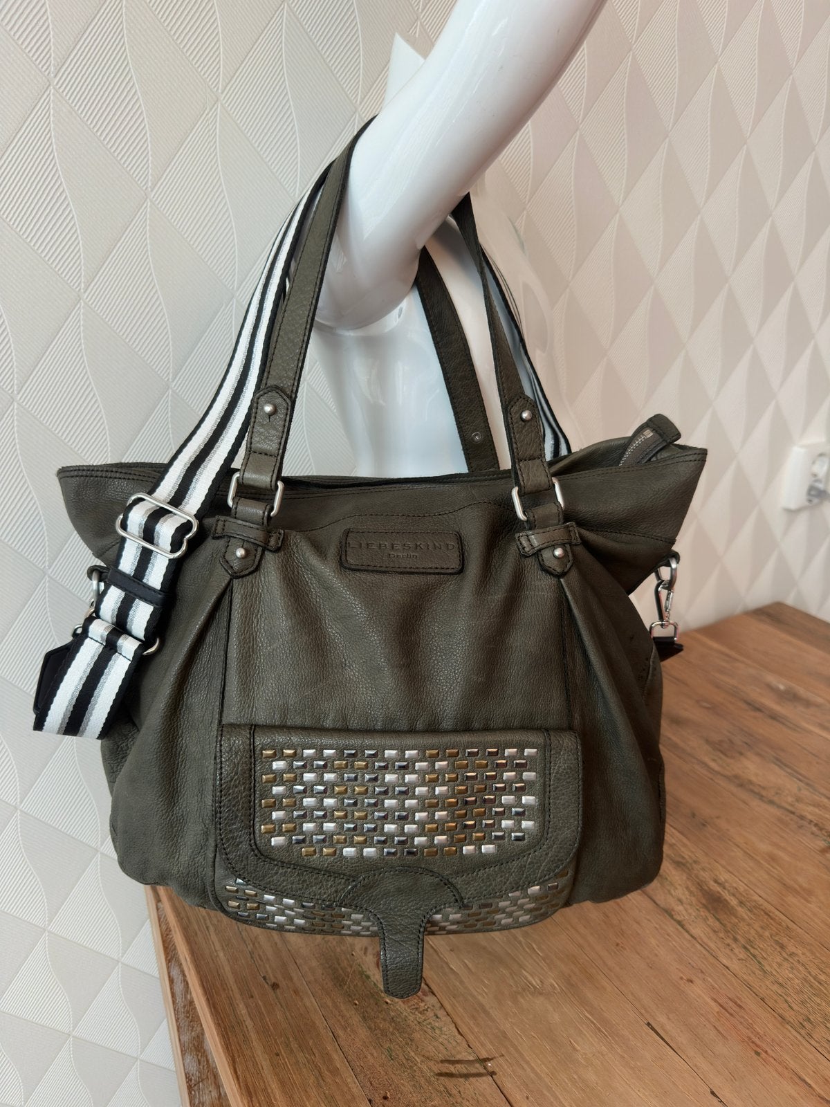 Liebeskind Berlin model Overcross tas, shopper, Olijf/Taupe, Ophalen of Verzenden, Gebruikt, Groen, Shopper
