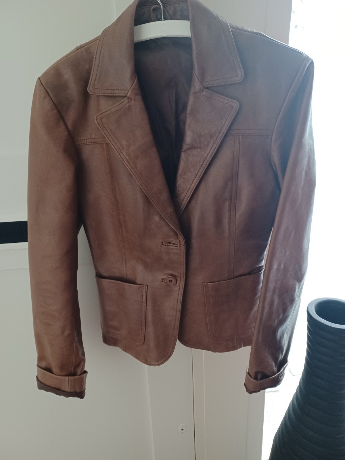 Bruine Leren colbert  Jasje Maat s, Kleding | Dames, Ophalen of Verzenden, Zo goed als nieuw, Maat 38/40 (M), Bruin