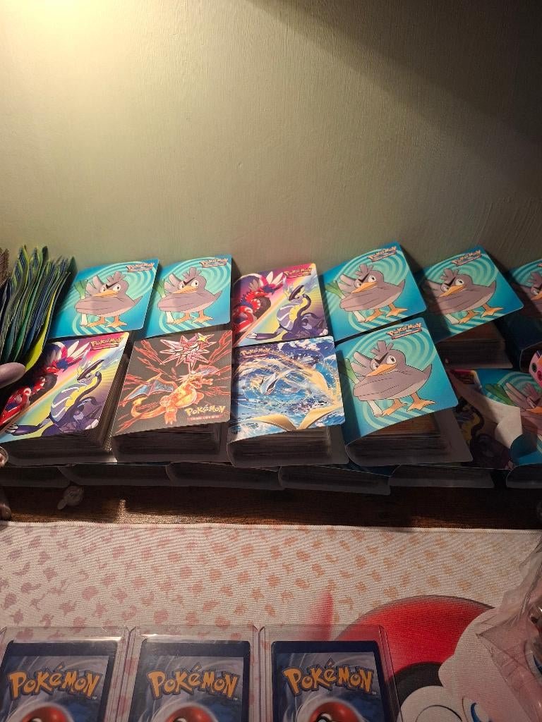 Pokemon mini portfolio gevuld met 60 kaarten, Ophalen of Verzenden, Zo goed als nieuw