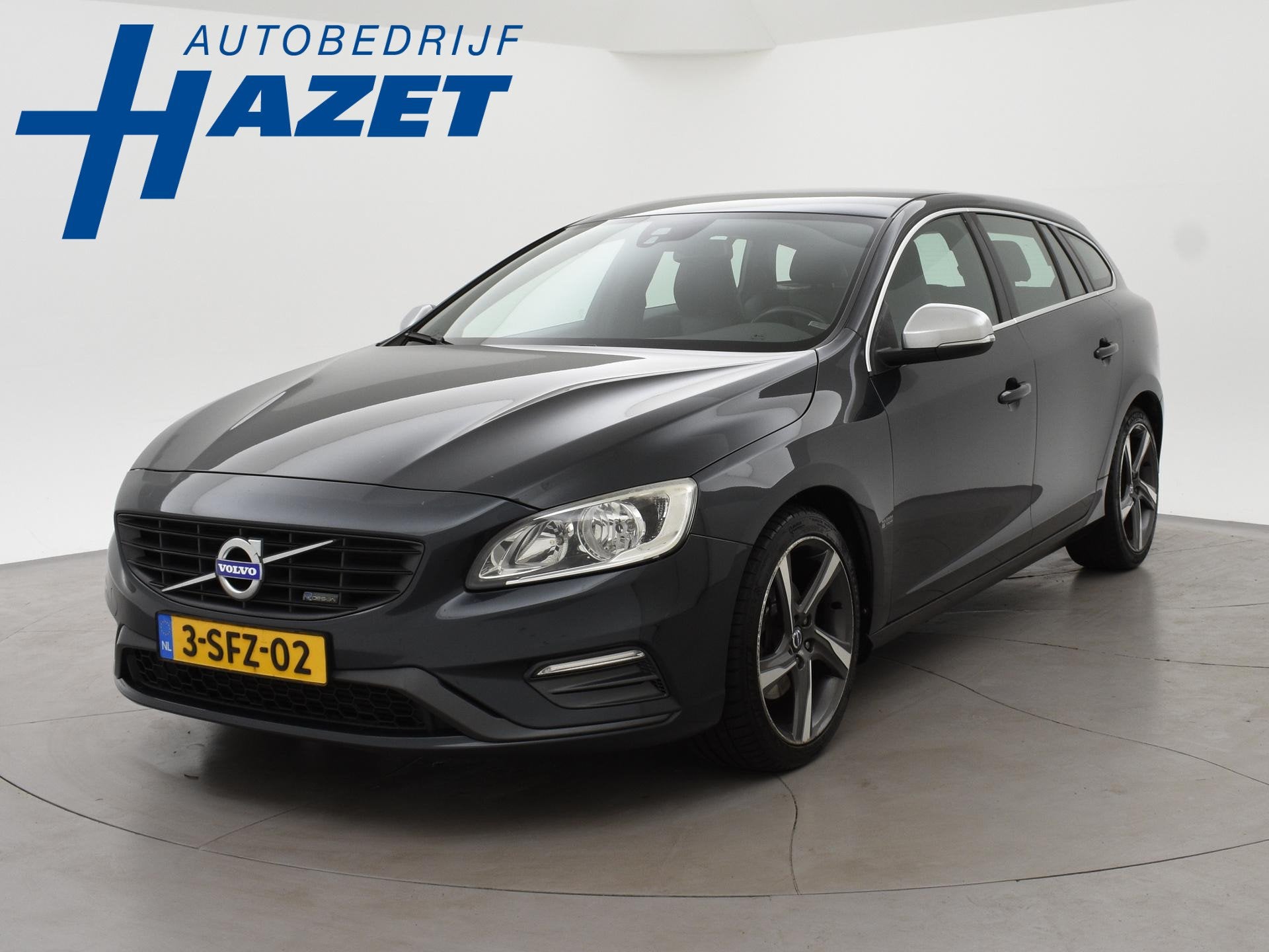 Volvo V60 2.0 D4 163 PK 5-CILINDER R-DESIGN + SPORTSTOELEN |, Auto's, Voorwielaandrijving, Euro 5, 1490 kg, Gebruikt