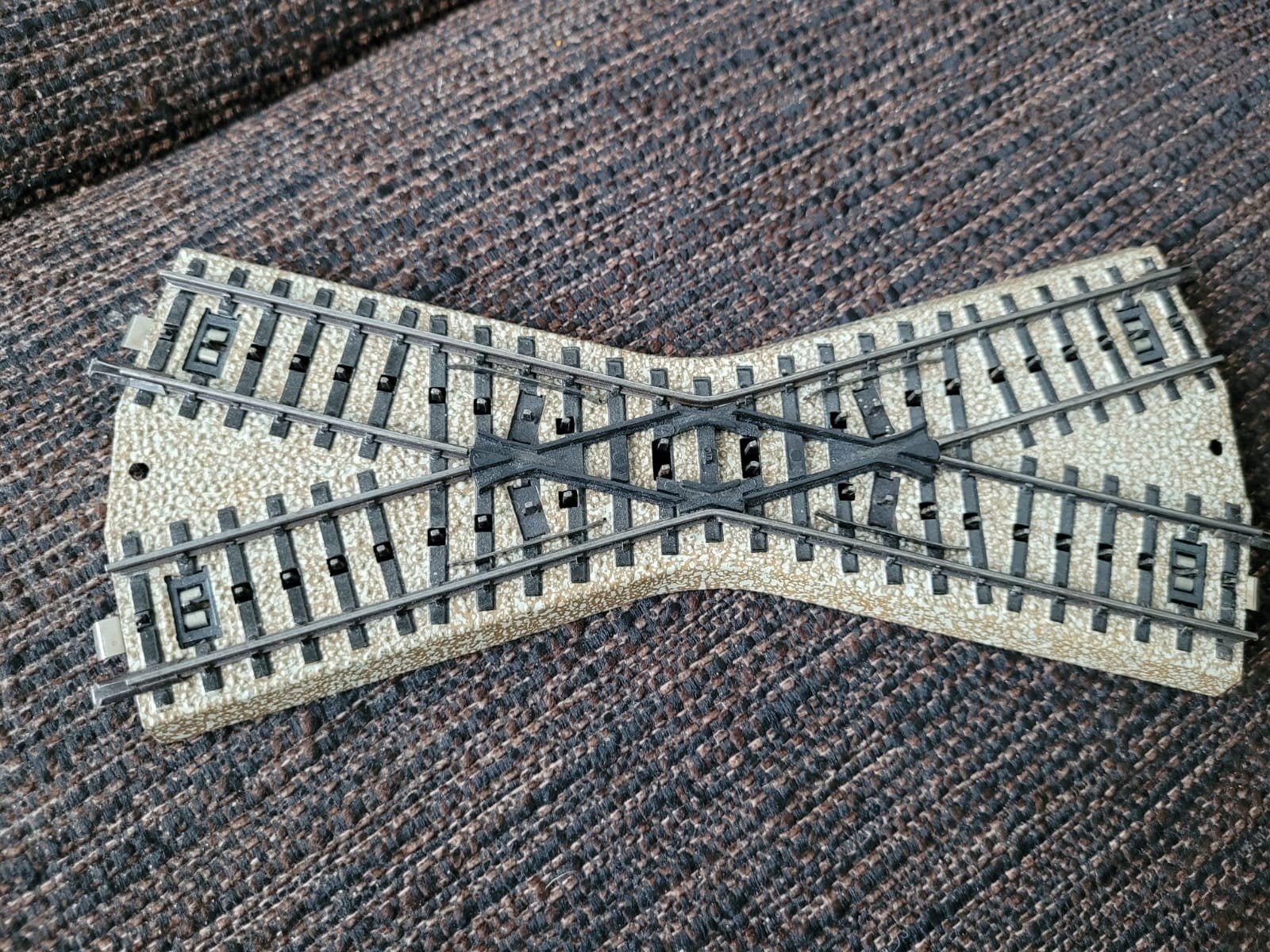 Treinkruising märklin in goede staat 20 cm lang 8 cm breed, Ophalen of Verzenden, Wisselstroom, Rails, Märklin