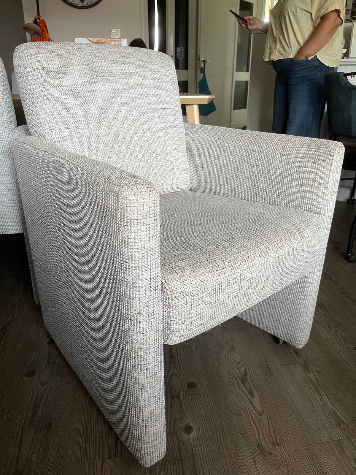 Comfortabele eetkamerstoel - Grijs stof 4 stuks, Ophalen, Twee, Zo goed als nieuw, Stof