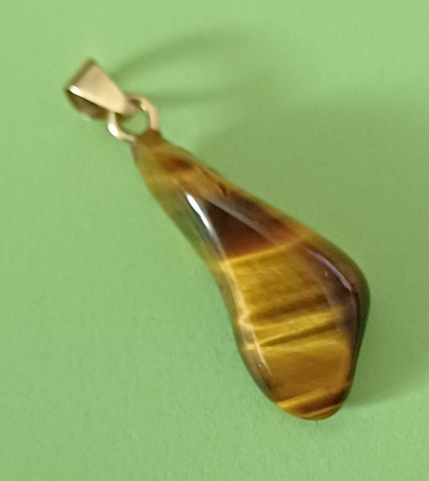 Gouden hanger met tijger oog steen., Verzenden, Goud, Hanger, Met edelsteen