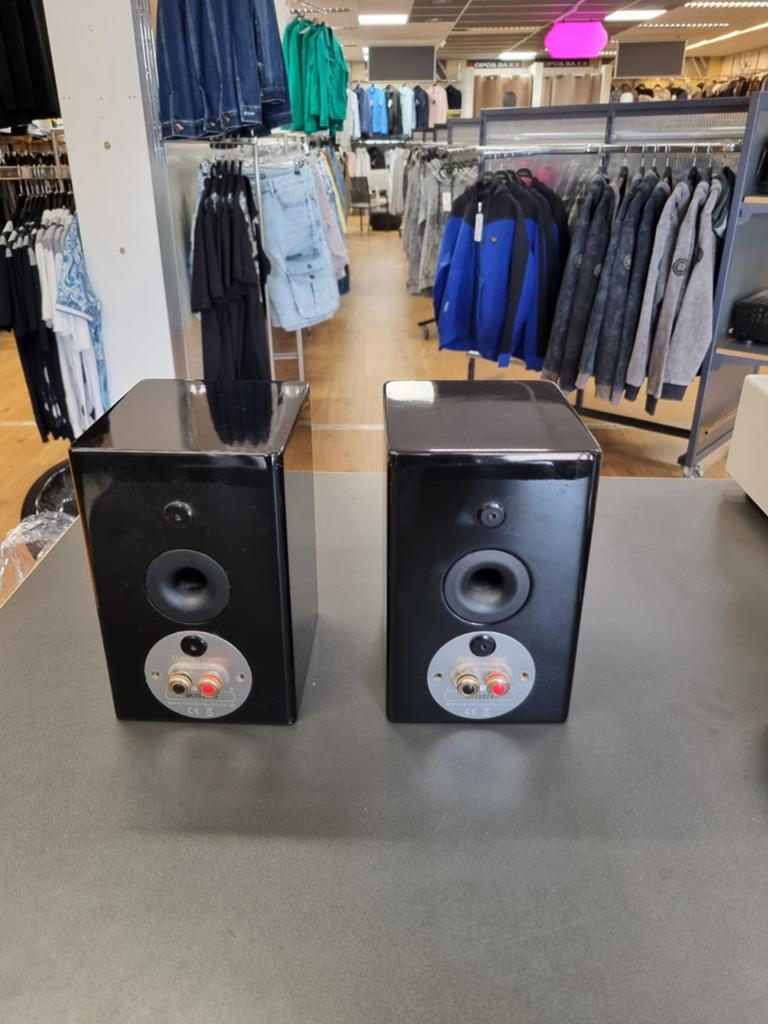 Monitor Audio Radius 90 - SatelietLuidspreker - Hoogglans, //, Zo goed als nieuw, 60 tot 120 watt, //