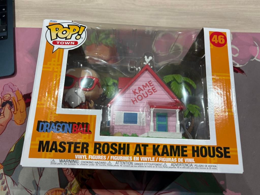 Master Roshi at Kame House #46 Funko POP! Town Dragon Ball, Funko Europe, Ophalen of Verzenden, Zo goed als nieuw, 4th floor, 1 Queen Caroline St, London W6 9YN, Verenigd Koninkrijk