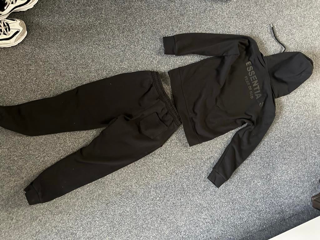 Essentials Fear of God Trainingspak Zwart Maat S, Kleding | Heren, Heren-kledingpakketten, Ophalen of Verzenden, Zo goed als nieuw