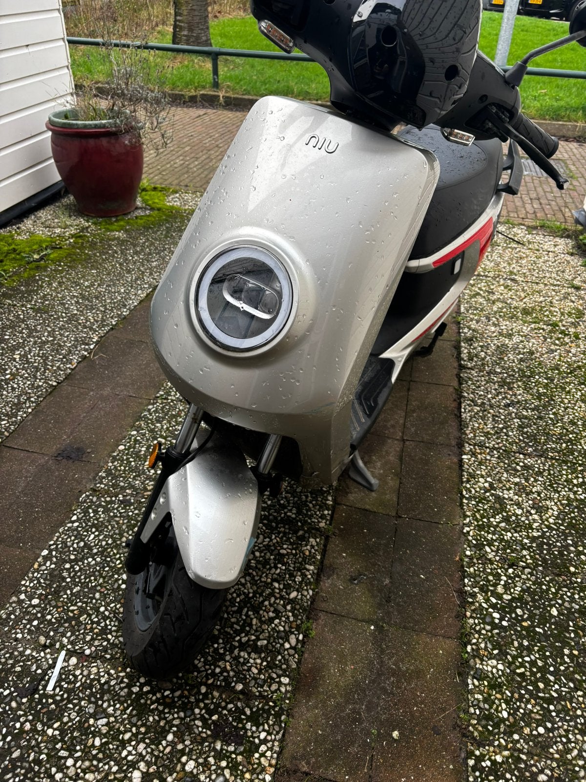 NIU scooter 2023 brommer, Ophalen, Zo goed als nieuw, Elektrisch