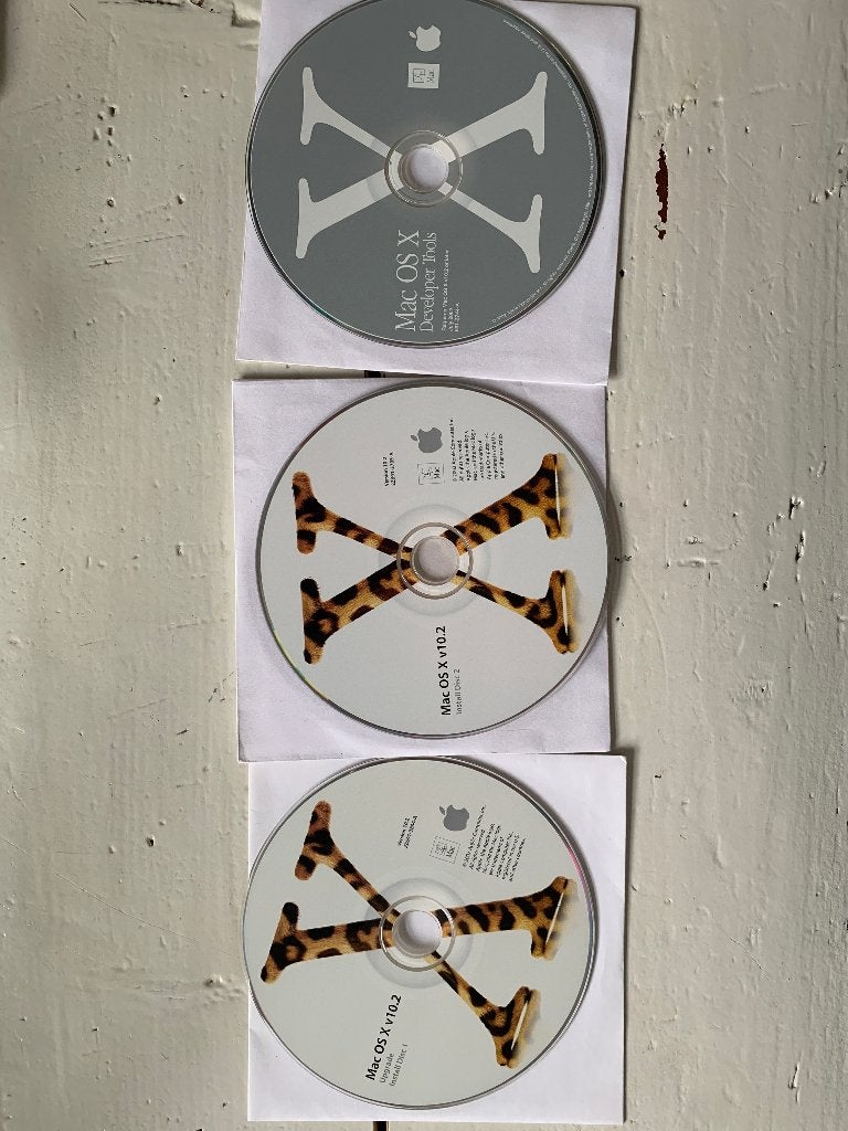 Mac OS X v10.2 Jaguar Complete Set (Disk 1, 2 & Dev Tools), Computers en Software, Besturingssoftware, Ophalen of Verzenden, Zo goed als nieuw