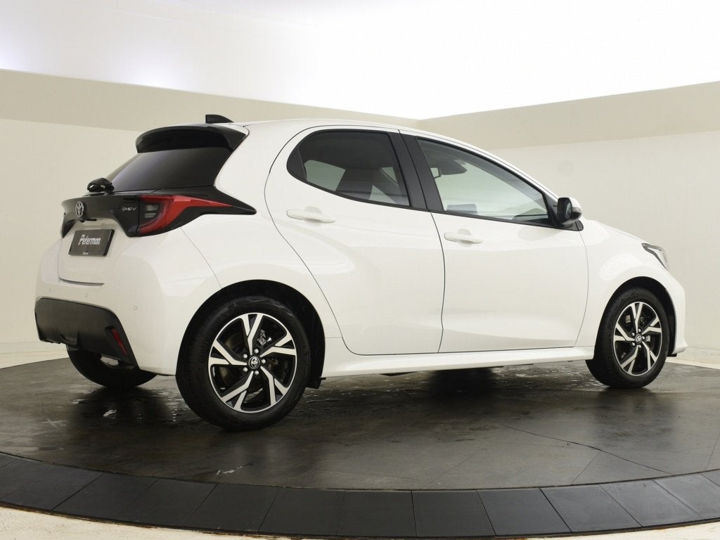 Toyota Yaris 1.5 Hybrid 115 Style | blind Spot | Stoel + stu, Automaat, Stof, Gebruikt, Wit