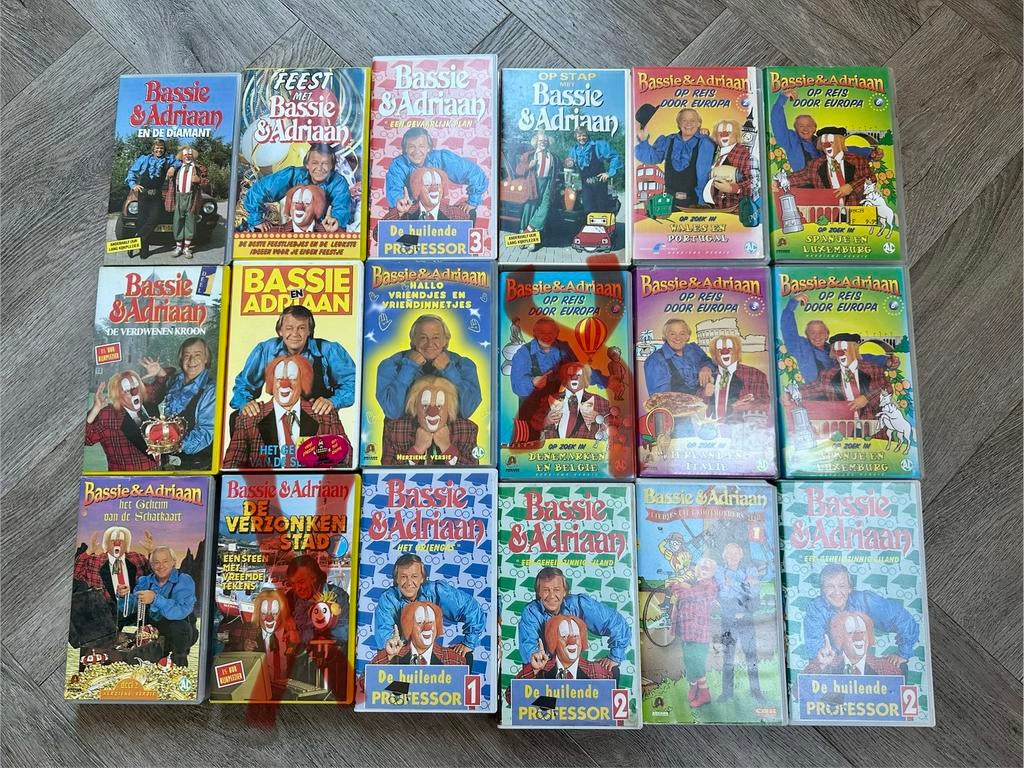 Grote collectie Bassie & Adriaan VHS-banden, Alle leeftijden, Ophalen of Verzenden, Gebruikt, Nederlandstalig