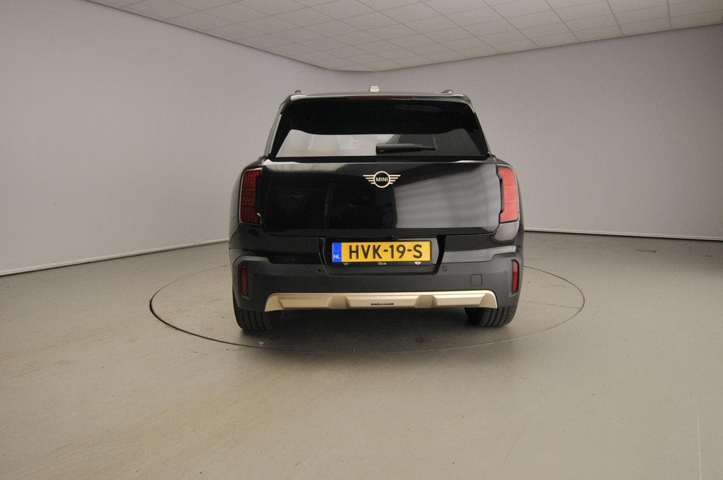 MINI Countryman SE ALL4 | LED | HUD | Panoramadak | Stoelver, Auto's, Automaat, Countryman, Met garantie (alle), 33 min