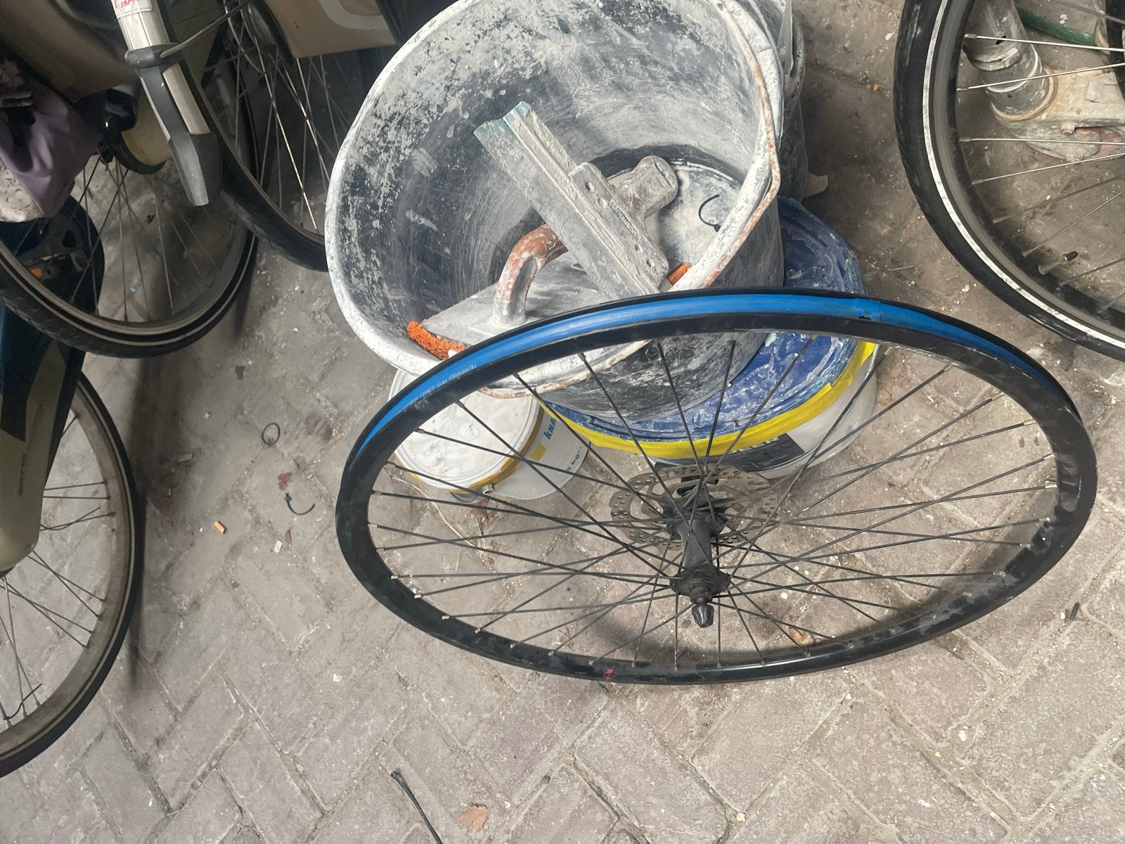 Stella voorwiel met schijfrem, Fietsen en Brommers, Fietsonderdelen, Ophalen of Verzenden, Gebruikt, Elektrische fiets, Wiel