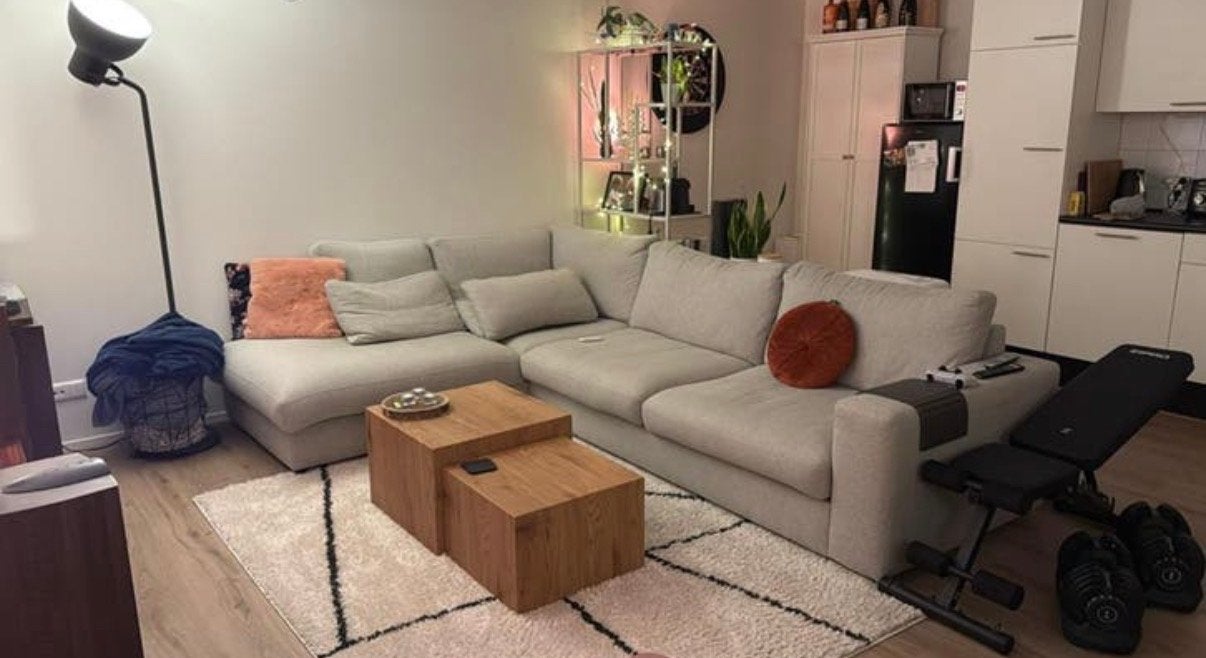 Grijze hoekbank van 3.10 meter, Huis en Inrichting, Banken | Bankstellen, Ophalen, 100 tot 125 cm, Hoekbank, 300 cm of meer