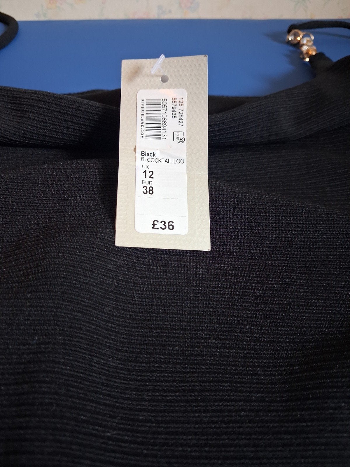 River Island Zwarte Cocktailjurk Maat 38, Maat 38/40 (M), Nieuw, Ophalen of Verzenden, Knielengte