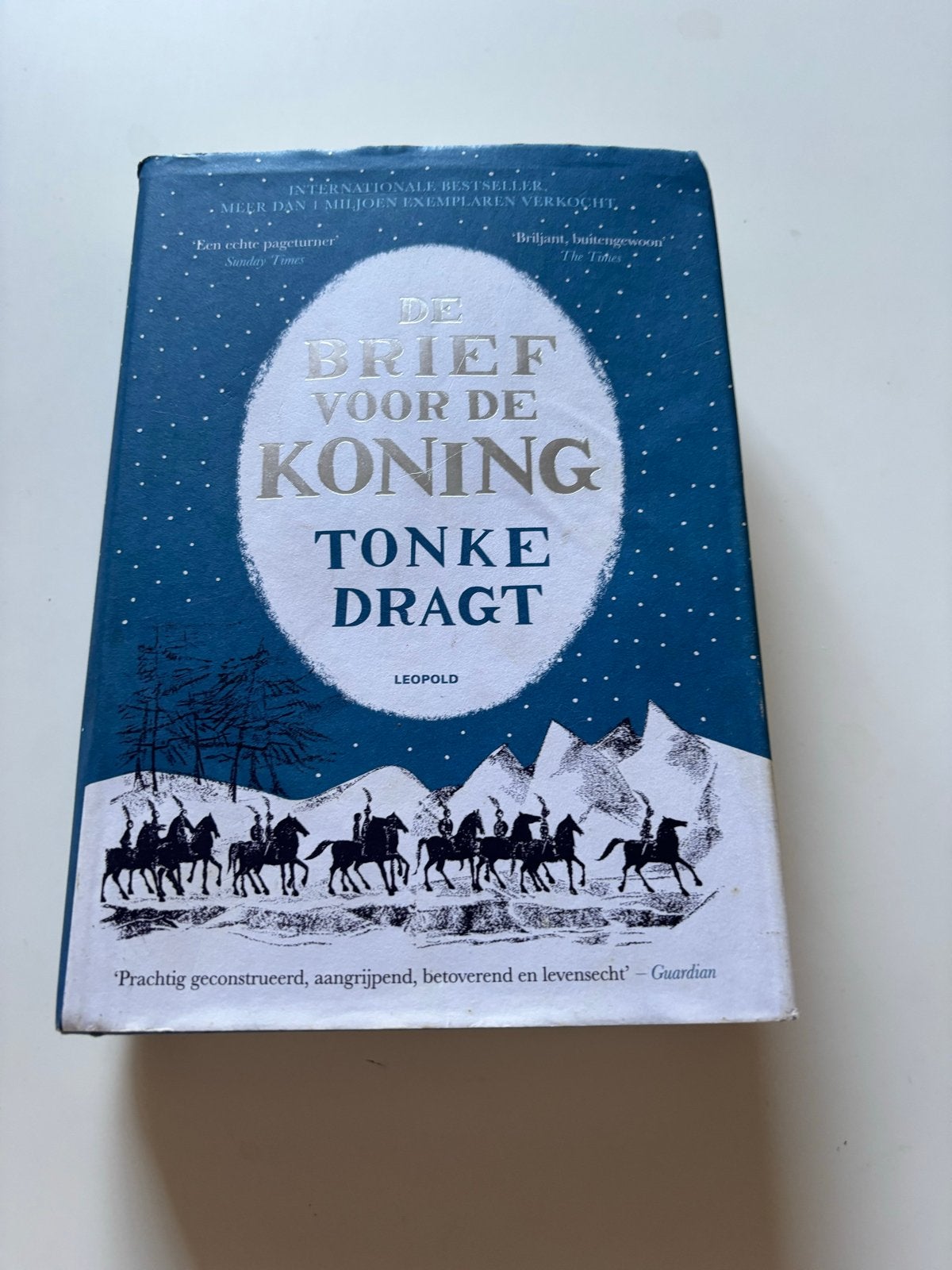De brief voor de koning - Tonke Dragt (met kaftbeschermer), Ophalen of Verzenden, Gelezen, Fictie