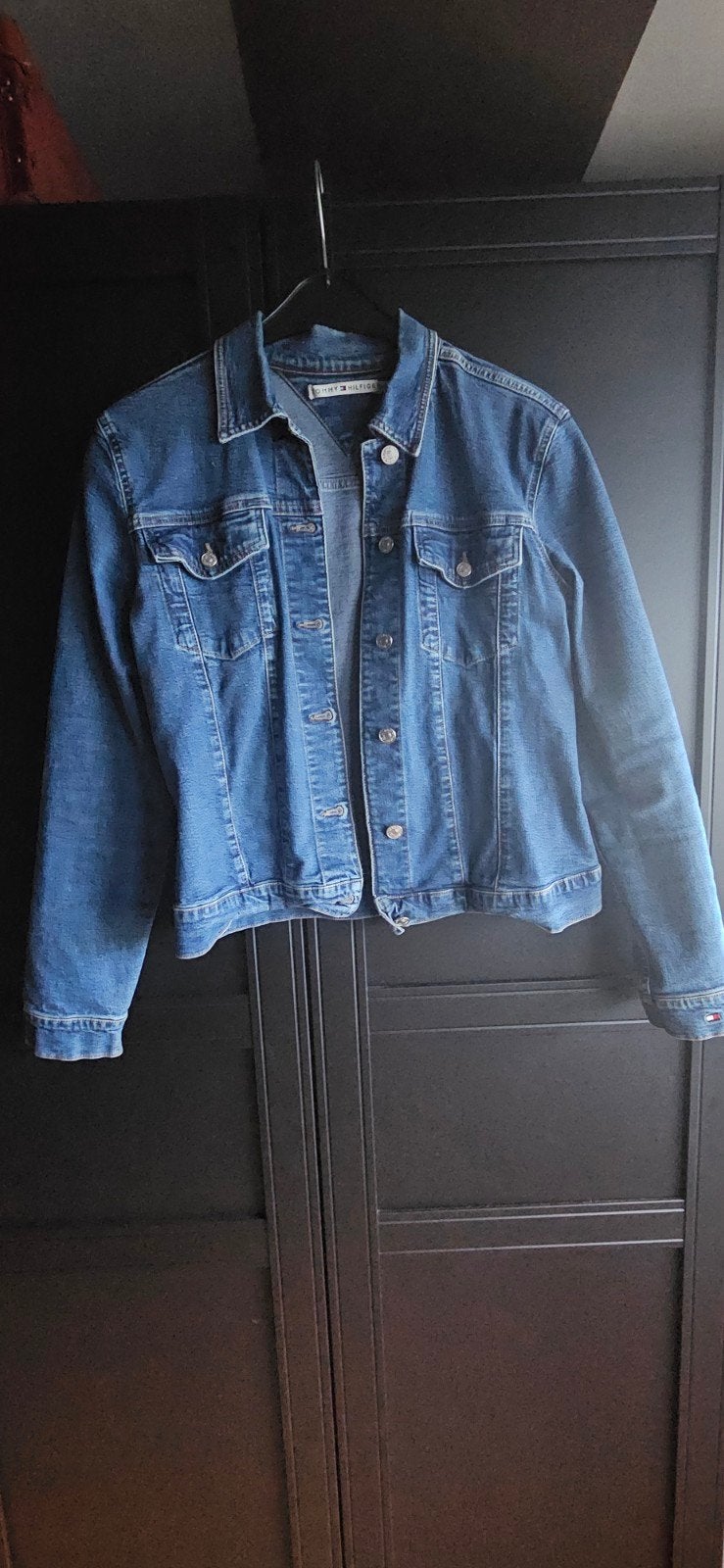 Tommy Hilfiger spijkerjas maat L, Blauw, Maat 42/44 (L), Ophalen of Verzenden, Gedragen