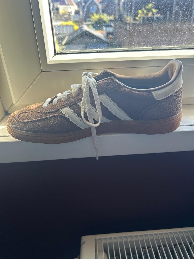 Adidas spezial, Bruin, Nieuw, Ophalen of Verzenden, Sneakers of Gympen