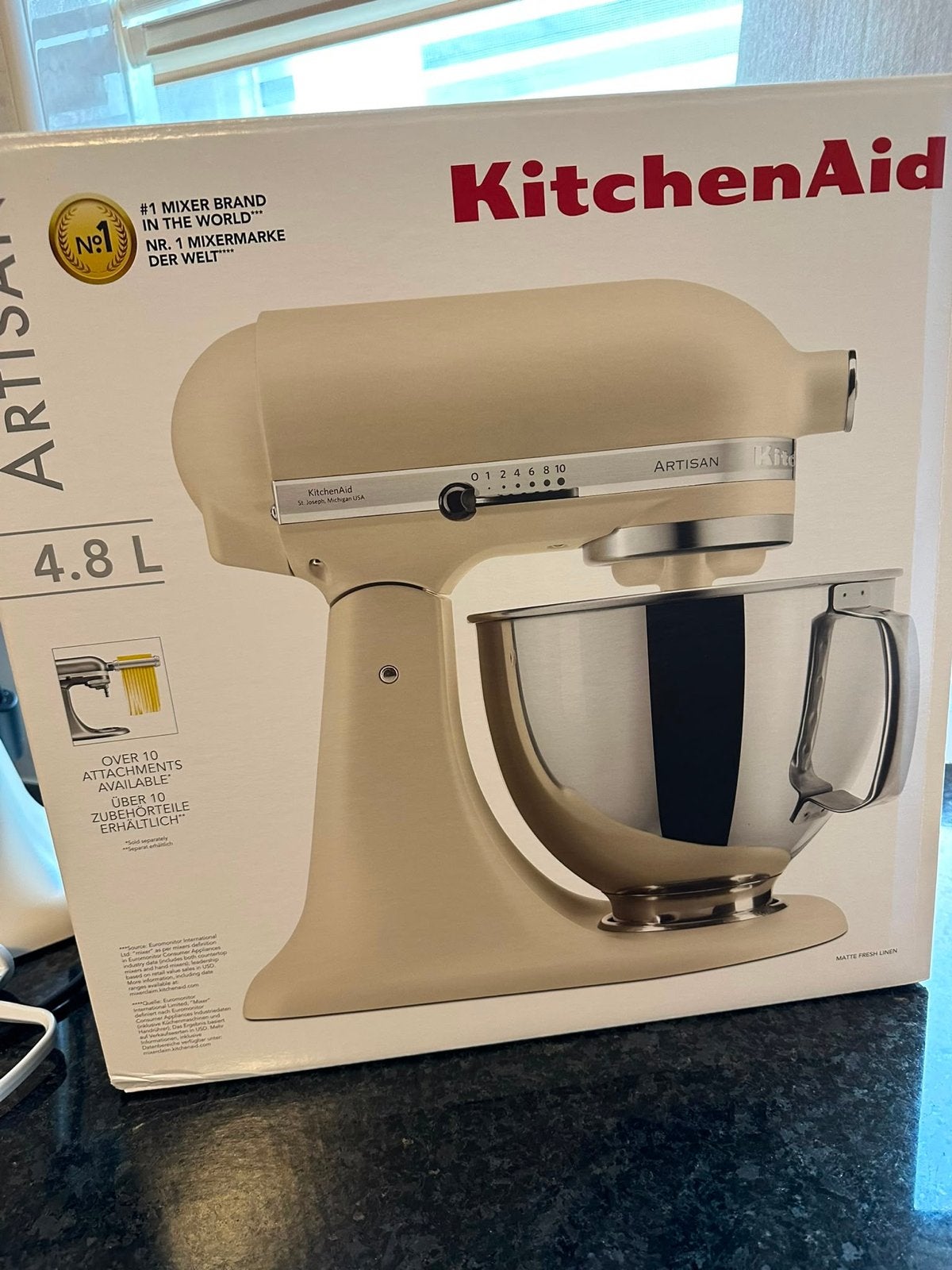 Kitchenaid Artisan Keukenrobot - Zand Linnen - 4,8 Liter, 4 liter of meer, Ophalen of Verzenden, Zo goed als nieuw