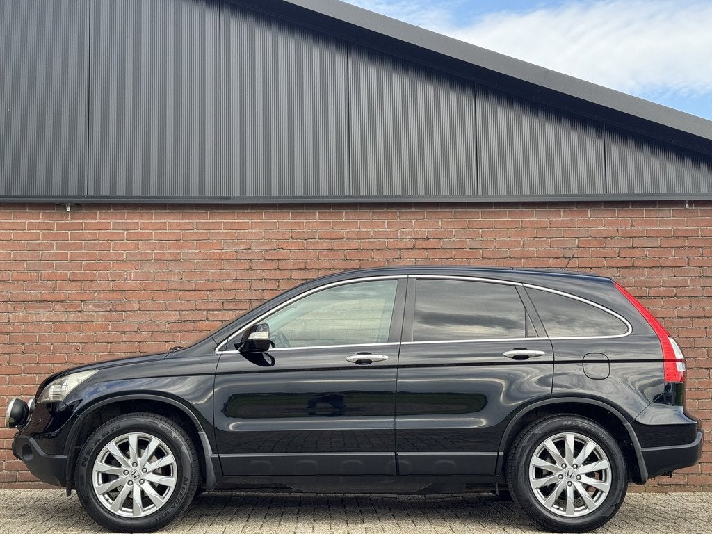 Honda CR-V 2.0i EXECUTIVE | NL-AUTO! | DEALER OH | TREKHAAK!, Auto's, Honda, 1998 cc, Gebruikt, Zwart, 4 cilinders