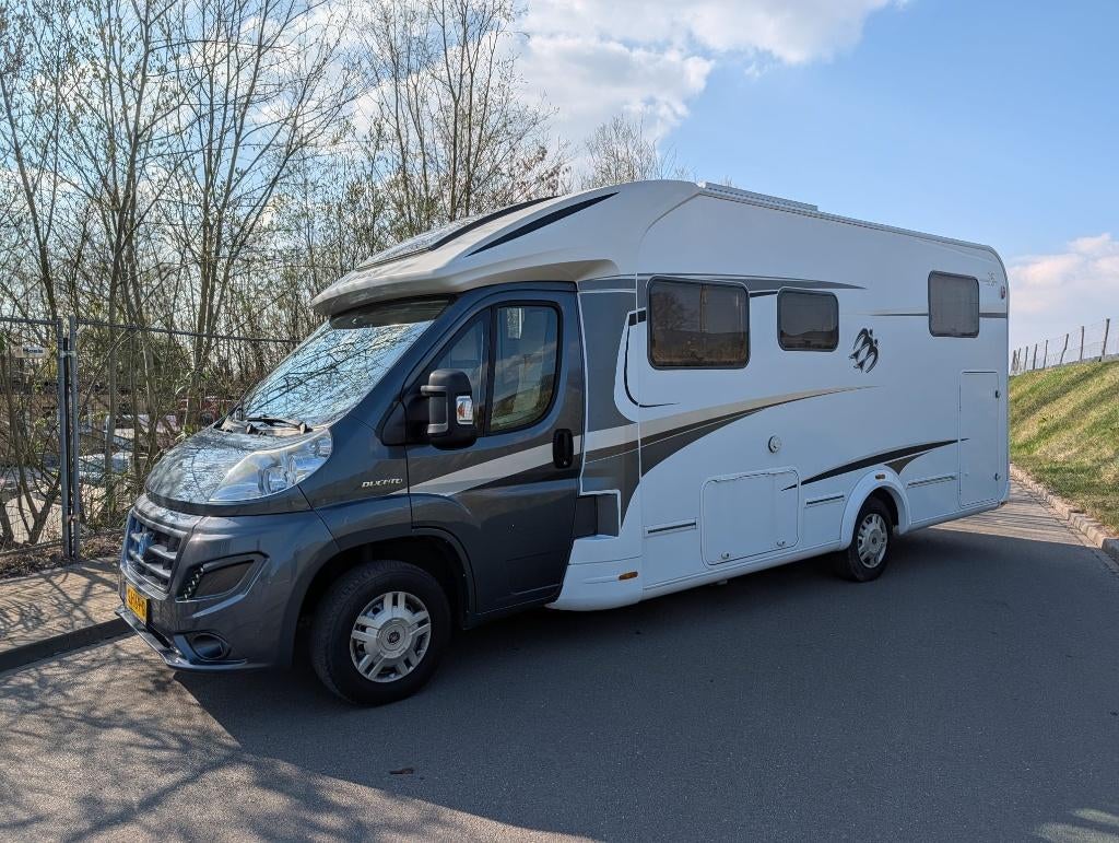 Knaus Sun TI 700 | Jubileum uitvoering, Caravans en Kamperen, Geïsoleerd glas, Achteruitrijcamera, Fiat, Particulier