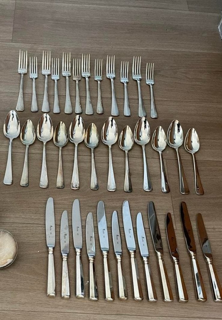 Verzilverd bestek 9 pers in nieuuwstaat van Sola Haags lofje, Ophalen of Verzenden, Nieuw, Sola, Zilver