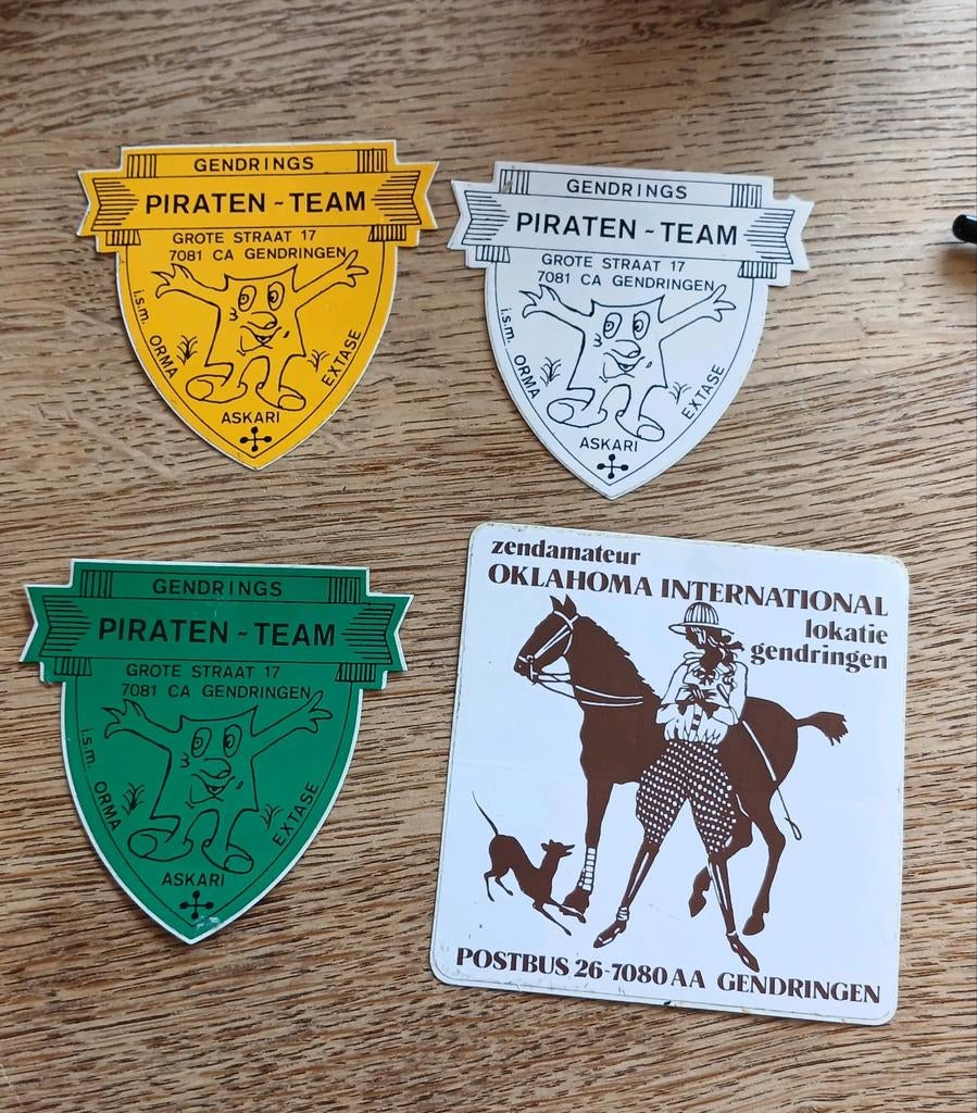 Stickers piraat piratenzender radio amateur GENDRINGEN, Ophalen of Verzenden, Zo goed als nieuw