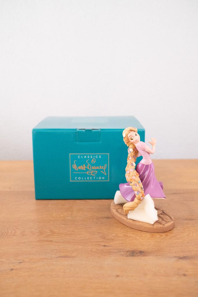 WDCC Rapunzel "Braided Beauty" Limited Edition - MIB, Verzamelen, Ophalen, Overige figuren, Nieuw, Beeldje of Figuurtje