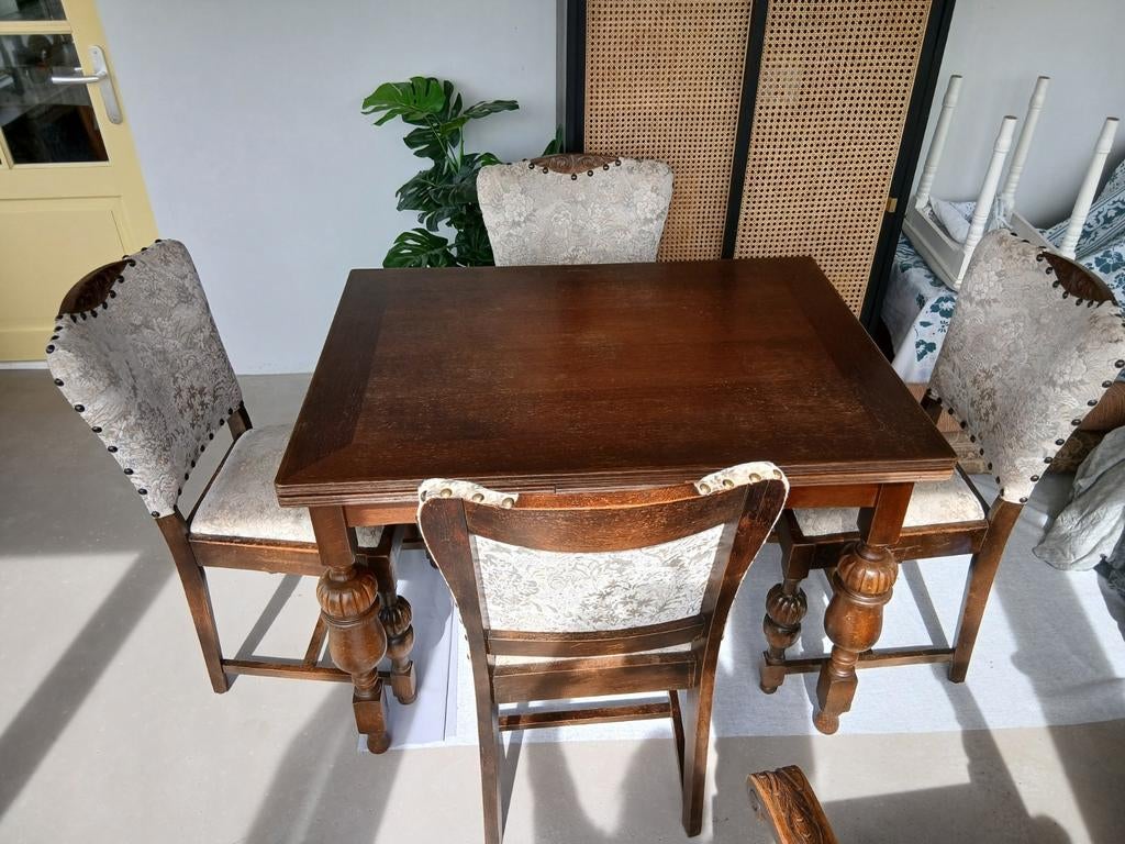 Eettafel met stoelen, Ophalen, Gebruikt, Jaren 50, 4 tot 6 stoelen