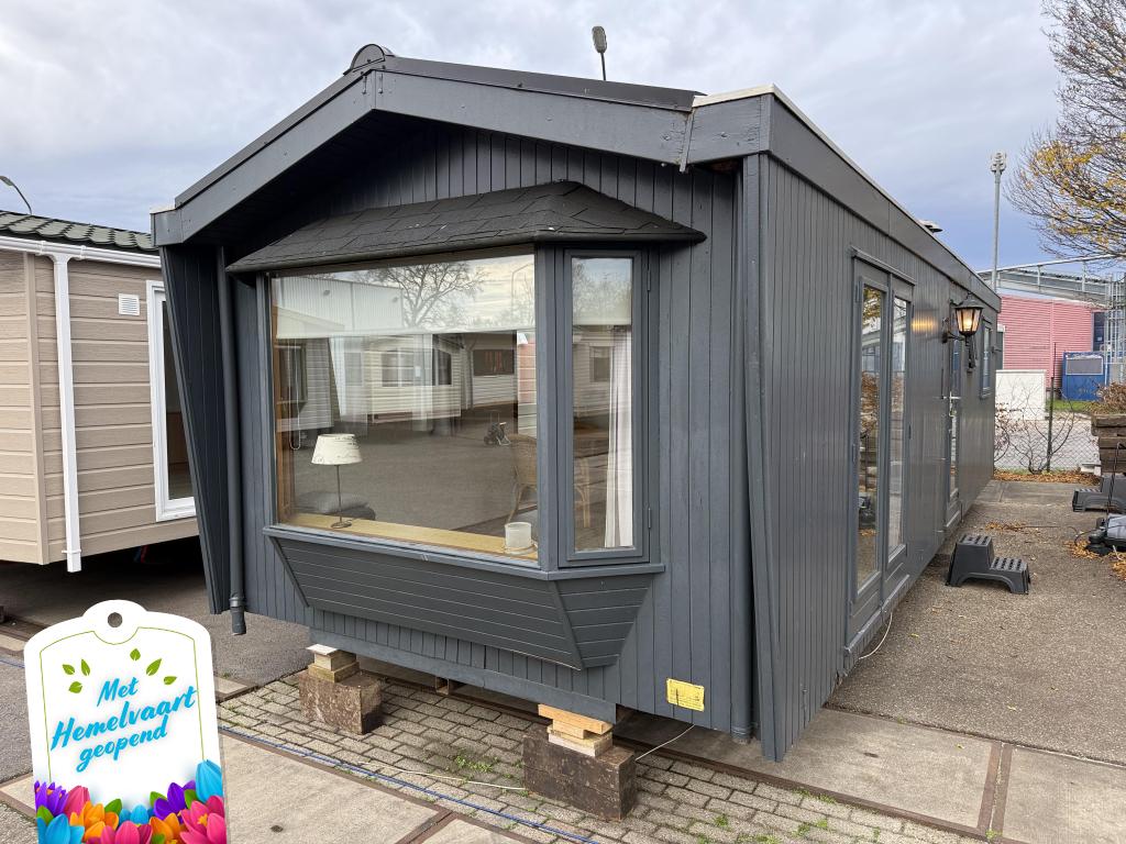 Houten Chalet 9.50 x 3.60 Dubbelglas, Niet ingevuld, Niet ingevuld, Niet ingevuld