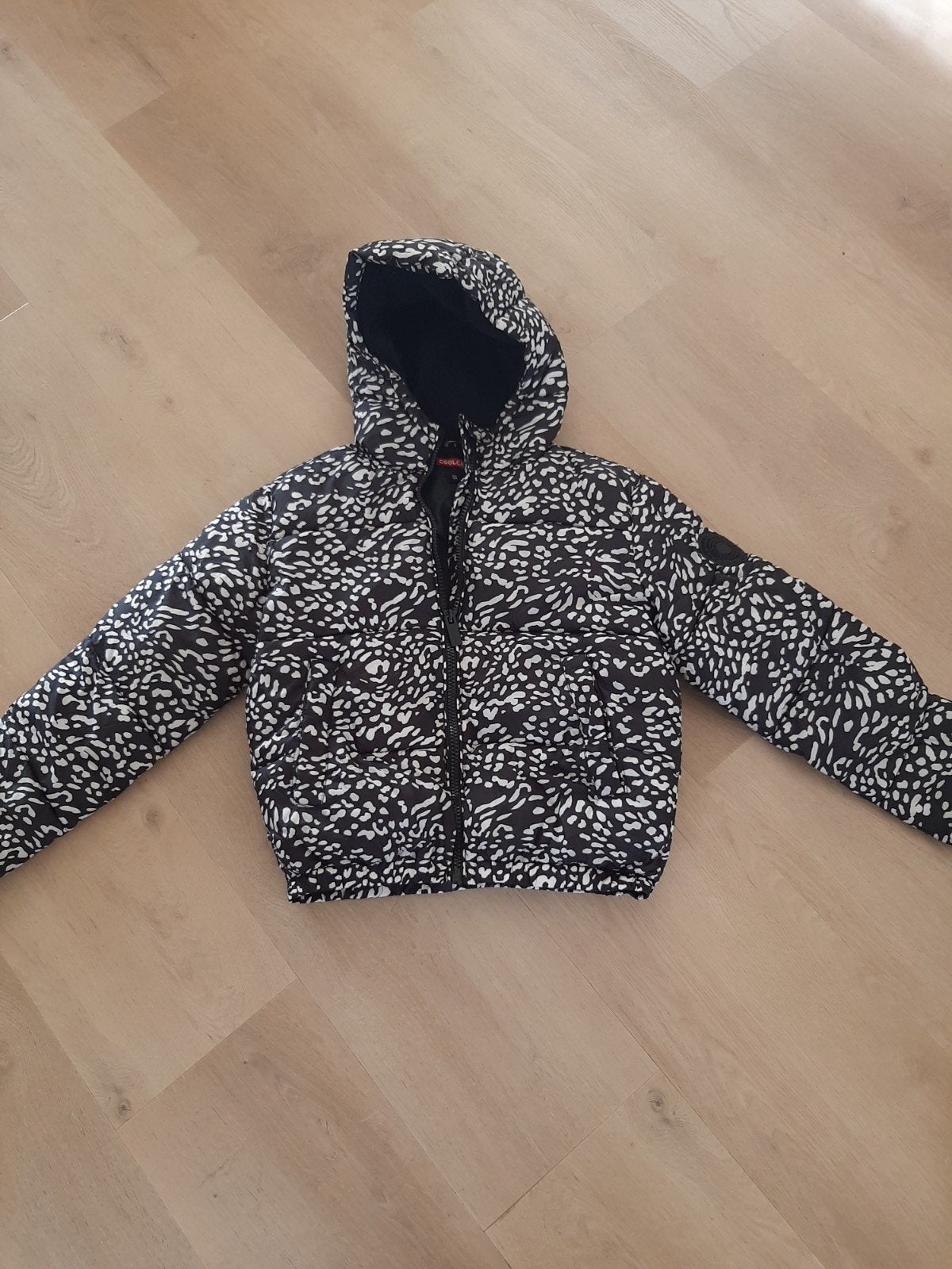 Coolcat winterjas meisje zwart/wit maat 158/164, Jongen of Meisje, Coolcat, Ophalen of Verzenden, Zo goed als nieuw