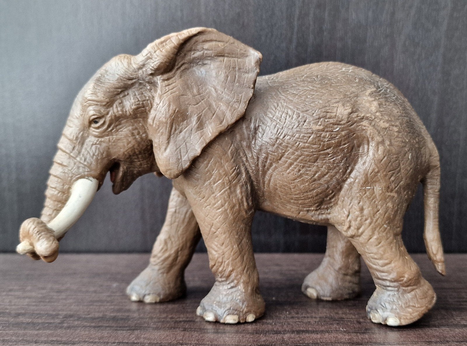 Schleich Wild Life Afrikaanse Olifant Koe - 2004, Ophalen, Gebruikt, Wild dier, Beeldje of Figuurtje
