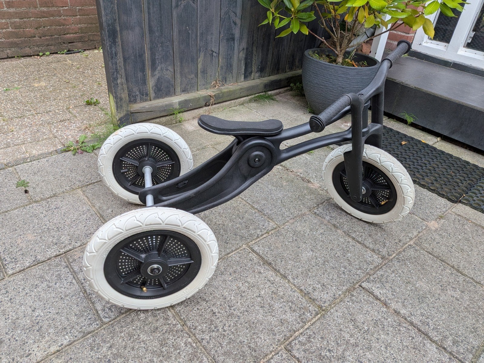 Wishbone Trike Kit Loopfiets Recycled Edition 2-in-1, Ophalen, Zo goed als nieuw, Loopfiets